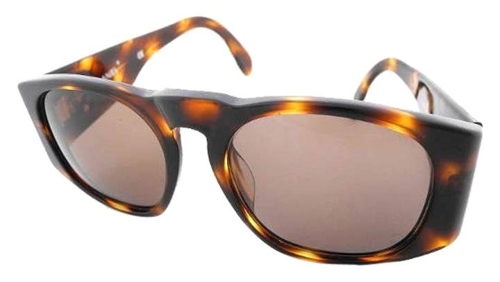 Chanel Tortoise shell Sunglasses MHMLM12