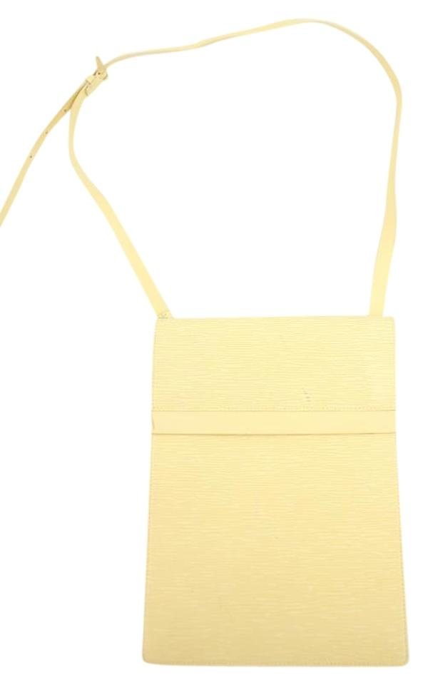 Louis Vuitton Ramatuelle Epi 8lva620 Shoulder Bag