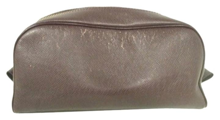 Louis Vuitton Taiga Brown Toiletries Cosmetic Pouch LVAV108