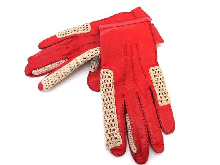 Hermès Red Leather Woven Driving Gloves 213213