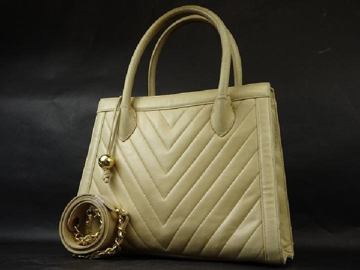 Chanel Quilted Chevron 2way Tote 212917 Shoulder Bag