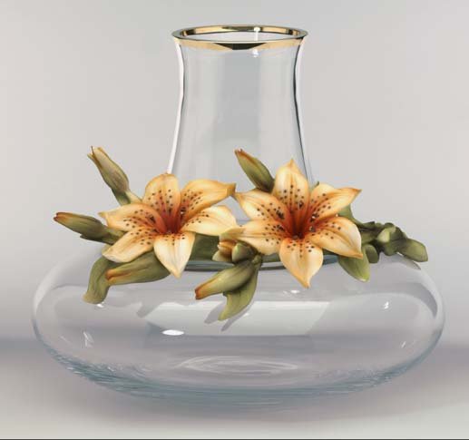 Cevik Vase w/ Flowers (Crystal)