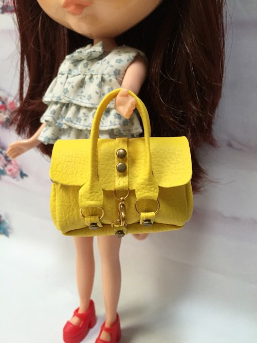 Dollhouse Miniatures Yellow Fashion Handbag for Blythe/Barbie/Pullip/Licca Doll