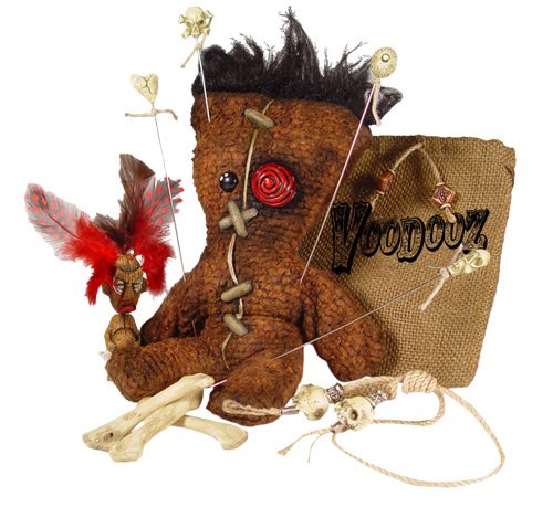 SALE! VooDooz plush doll UCHAWI series 1 with Voodoo kit Accessories by Mezco SLASHED 60%