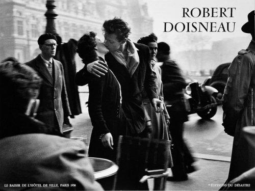Le Baiser De L'Hotel De Ville Art Print by Robert Doisneau