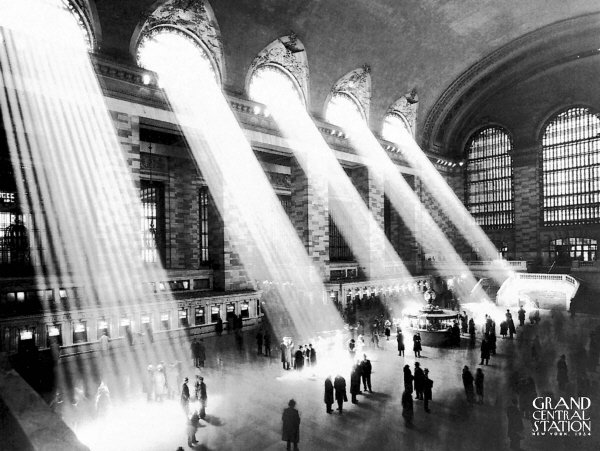 Grand Central Station, New York 1934 Art Print