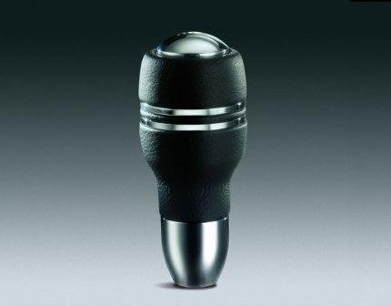 MOMO Gear Knob AUTOMATICO Leather - MYR 600.00