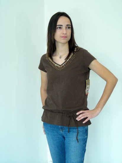 NWT Ruff Hewn Wood Beaded V-Neck T-Shirt Cacao Brown Small