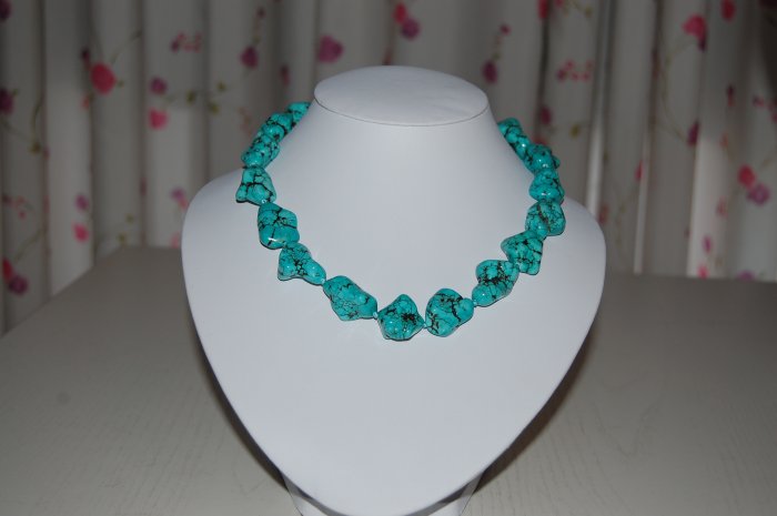 Chunky Turquoise N1038