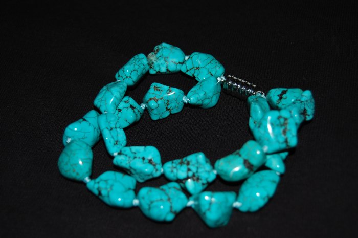 Turquoise nugget Bracelet B1034