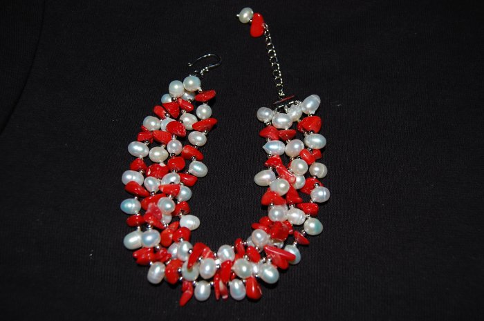 4 strand w/ coral Bracelet B1121