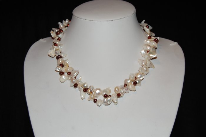 2 strand white keshi pearl with cranberry pearl N1104