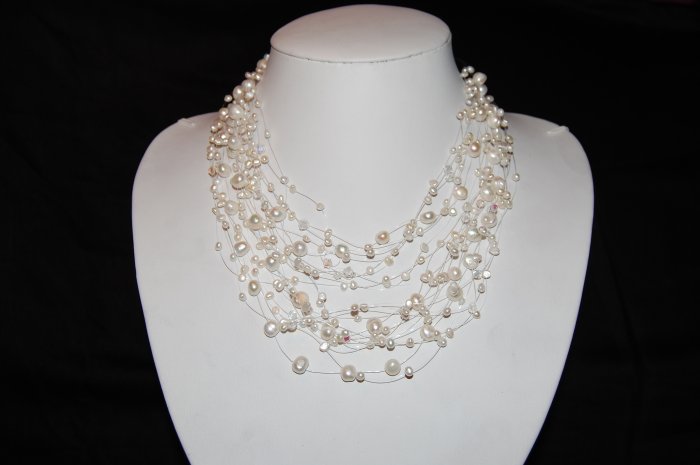 White Celestial 21 strand N2000