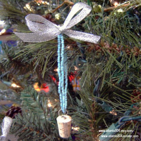 Authentic Cork Necklace Christmas Ornament-Bracelet (ecrater)