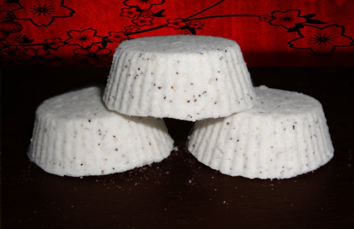 Moisture rich- Reese cup Bath bombs