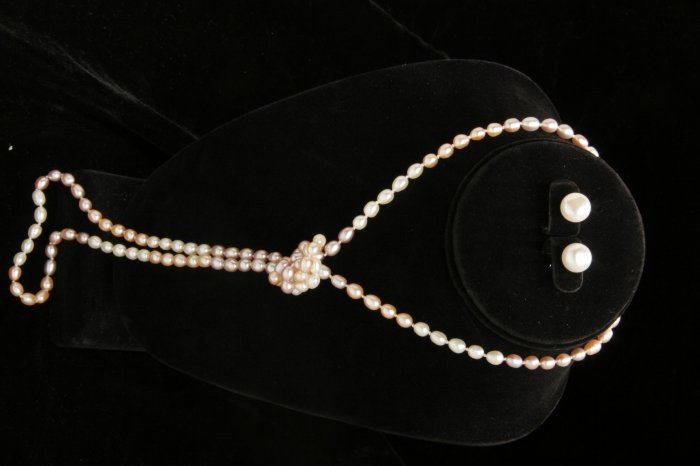 Multi-color Pearls
