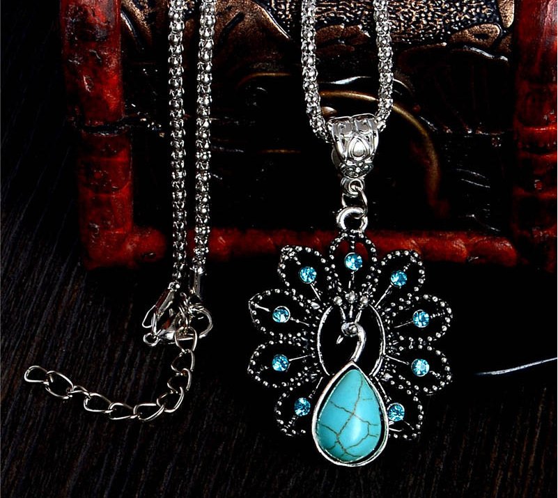 Elegant blue turquoise peacock necklaces natural stone austrian crystal pendant necklace vintage