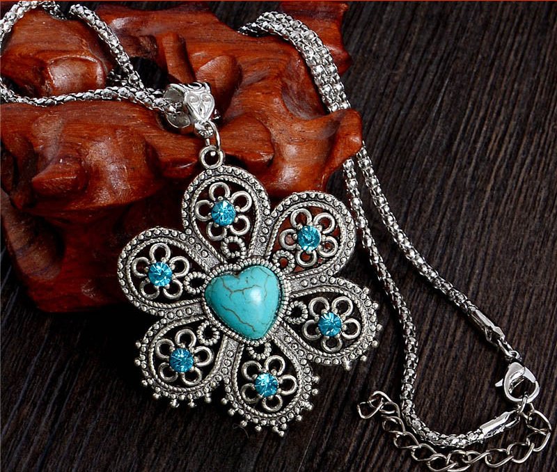 Antique Silver Pendant Necklace Crystal Turquoise Flower Necklace Sweater Chain