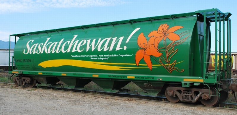 HO scale Saskatchewan 4-bay Hopper