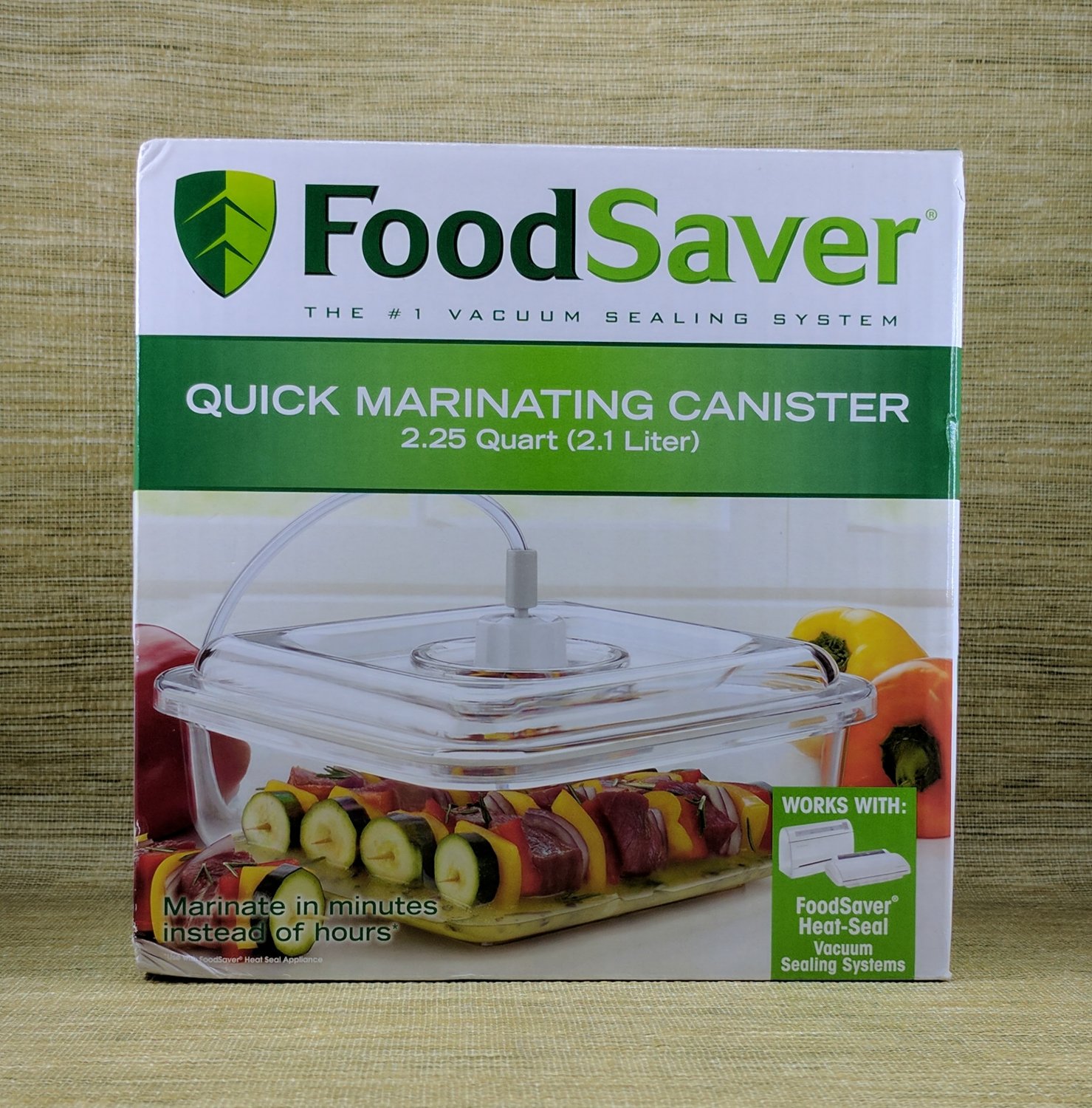 New, FoodSaver, Quick Marinating Canister, Vacuum Sealing, 2.25 Quart(2.1 Liter)