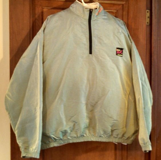 Surf Style irridescent green Q-Za vintage nylon beach pullover windbreaker OSFA