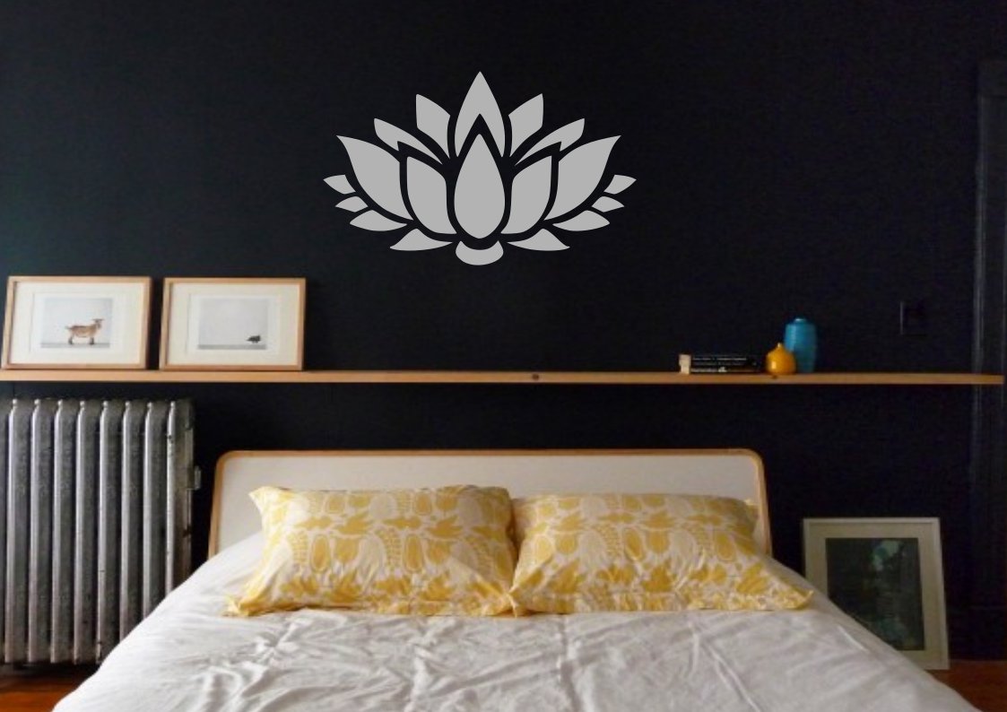Lotus flower Small 20x15(inch)