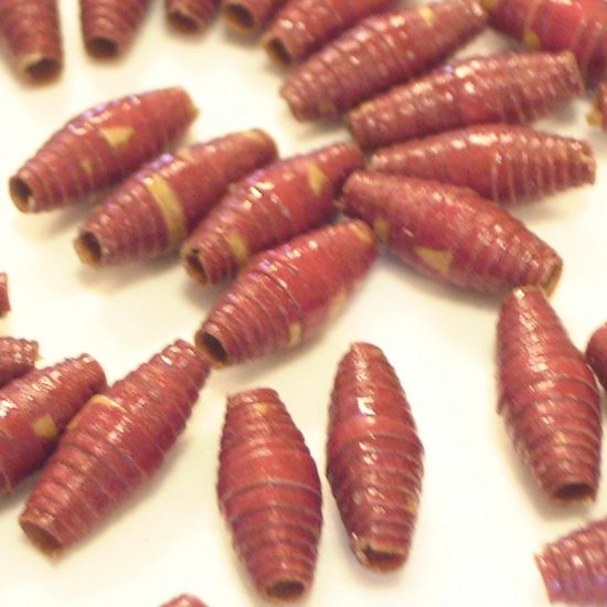 Paper Beads - 40 Small - Aged Maroon