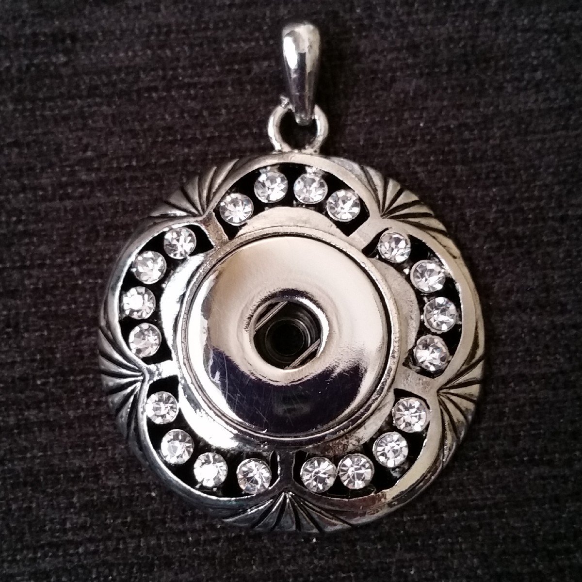 Round "Flower"