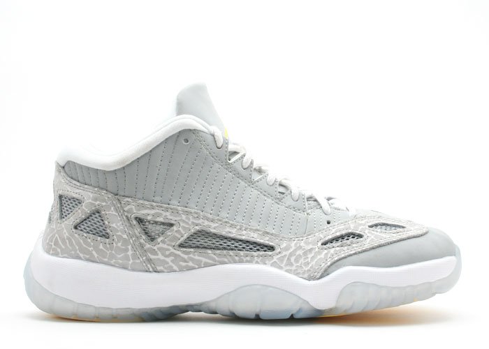 Air Jordan 11 - silver/zest-silver