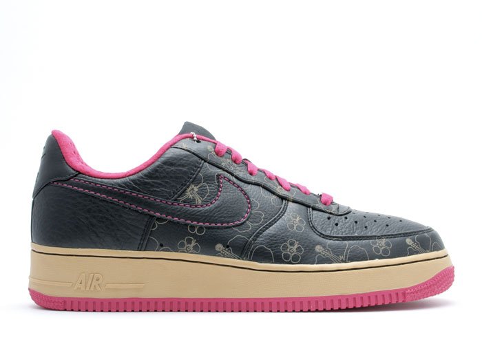 Air Force One Low - black/black-cerise-metallic gold