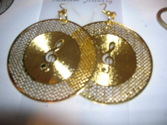 Music Note Earrings - color Gold