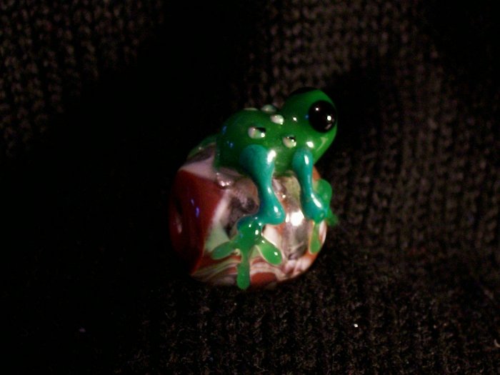 Lampworked Frog Glas Bead