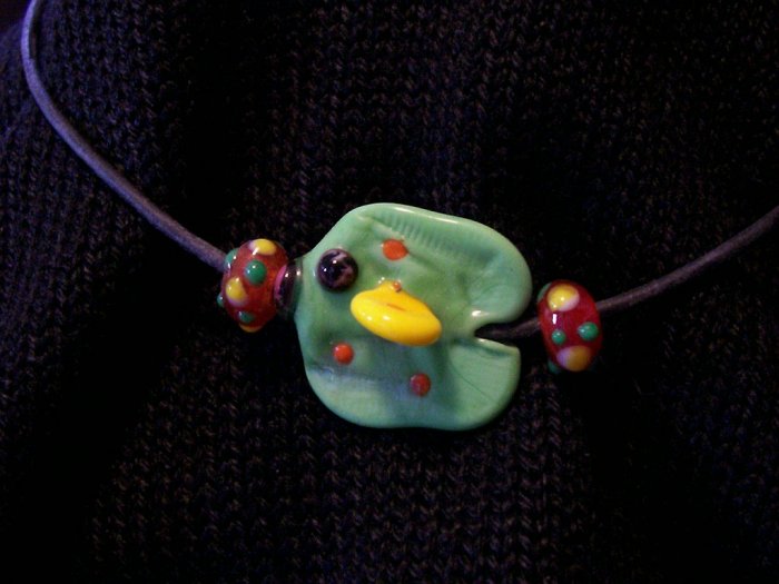 Lampwork ed Glass Reef Fish, Green & Yellow