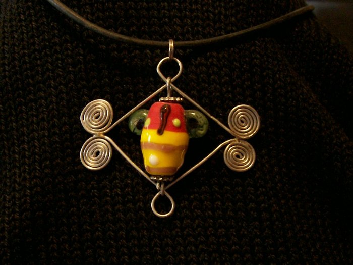 Wire and Lampwork Glass and wire Fun Bead and Choker Necklace