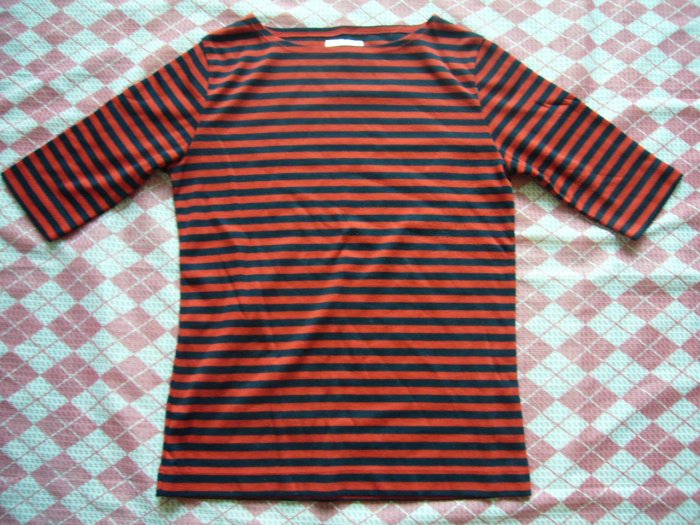 Hong Kong K*facto2y Red & Black Lines Tee