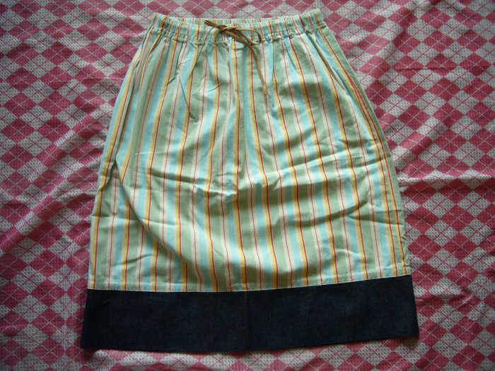Hong Kong Green House Lines Skirt w/ Jean Part