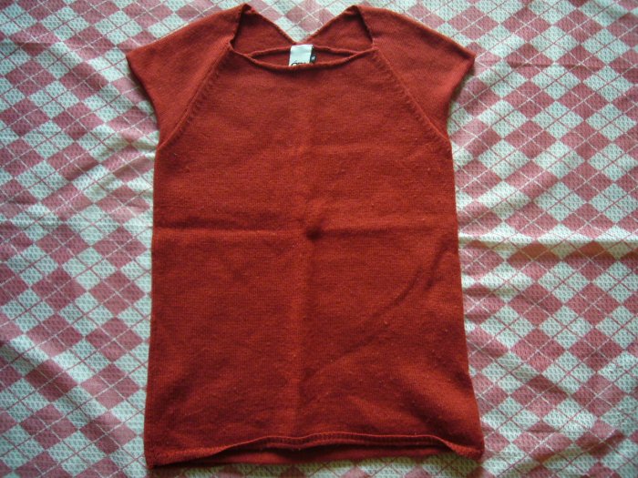 Hong Kong Opa Red Wool