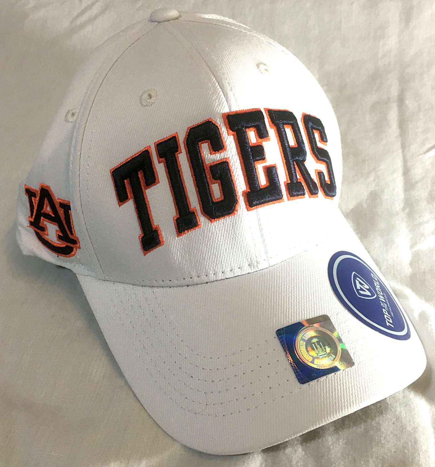 Auburn University Tigers BaseBall Cap - Top of the World Headwear - NEW