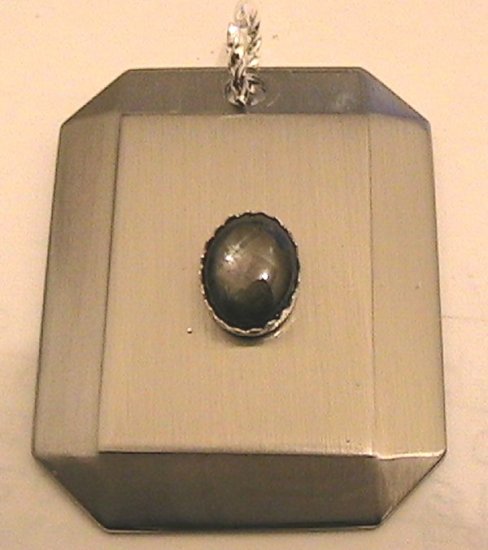 Pendant Platinum plated stainless Genuine sapphire Tag