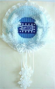 4 Seasons Winter Wreath