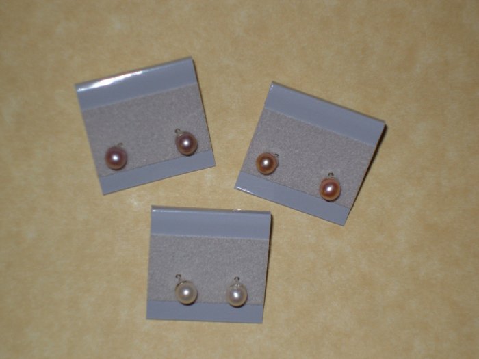 Freshwater Pearl Earring Set