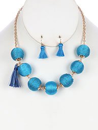NECKLACE AND EARRING SET COLOR CORD WRAPPED