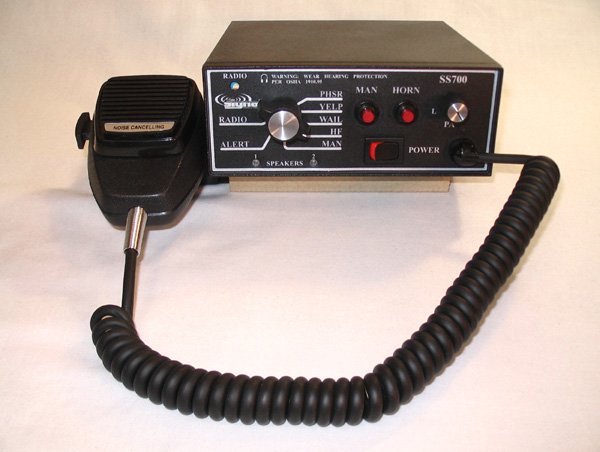 Signal Vehicle SS700 Deluxe 100/200 Watt Siren