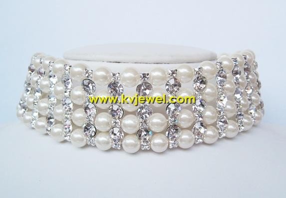 Pearl and rhinestone choker