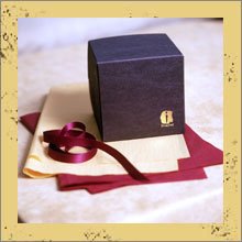 INARA Gift Box & Ribbon (Only Available w/ INARA Product Purchase)