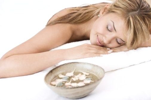Milk and Honey Body Buff - Scrub & Wrap (60 Minutes)