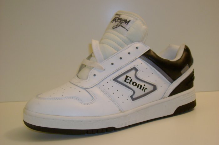 etonic akeem the dream