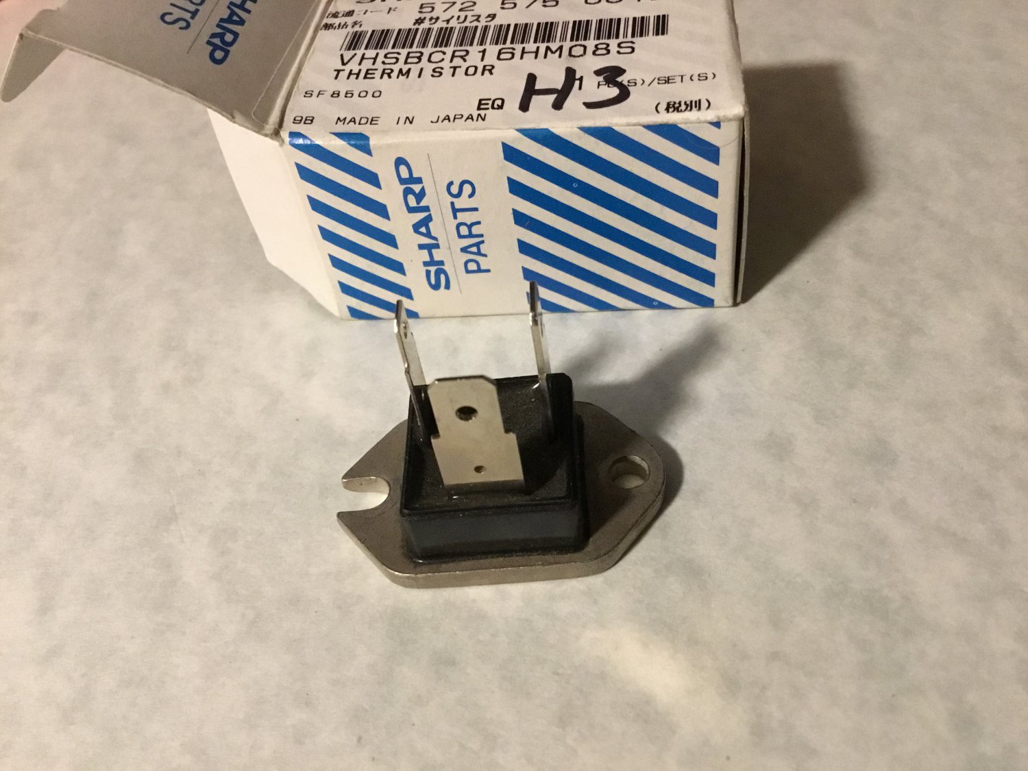 Sharp VHSBCR16HM08S thermistor for SF8500 copier