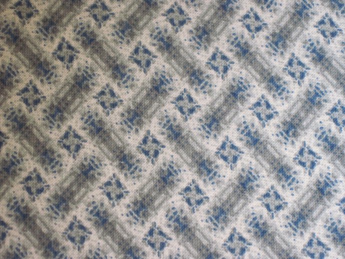 64" 4 Yards Wide Abstract Teal and Grey Knit