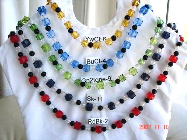 Beautiful necklaces with all the color you prefer